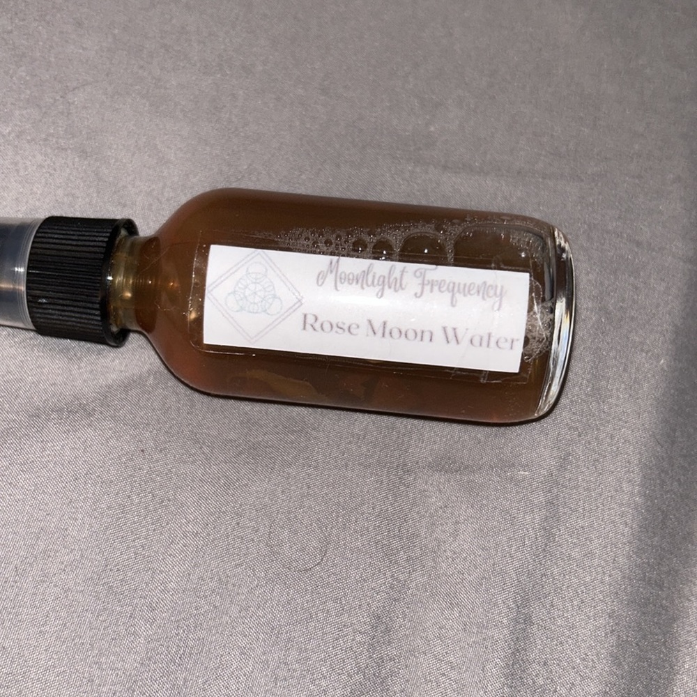 HANDMADE Reiki Cleansing!!! Rose Moon Water - Reiki Charged - Picture 2 of 3
